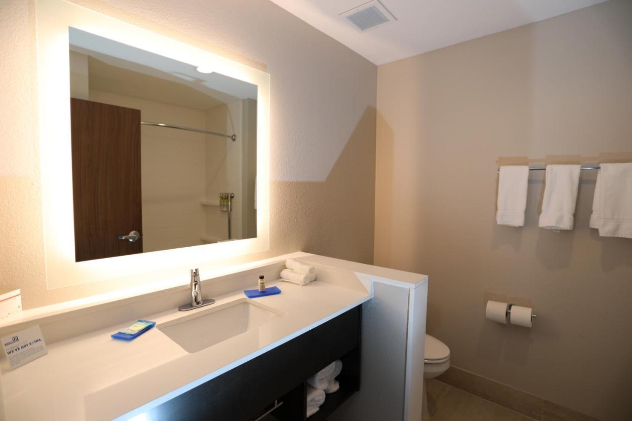 Holiday Inn Express & Suites - Forney By Ihg Exteriér fotografie